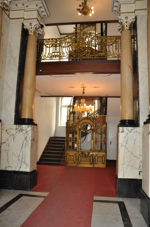 Savoy Near Kurfürstendamm 3*