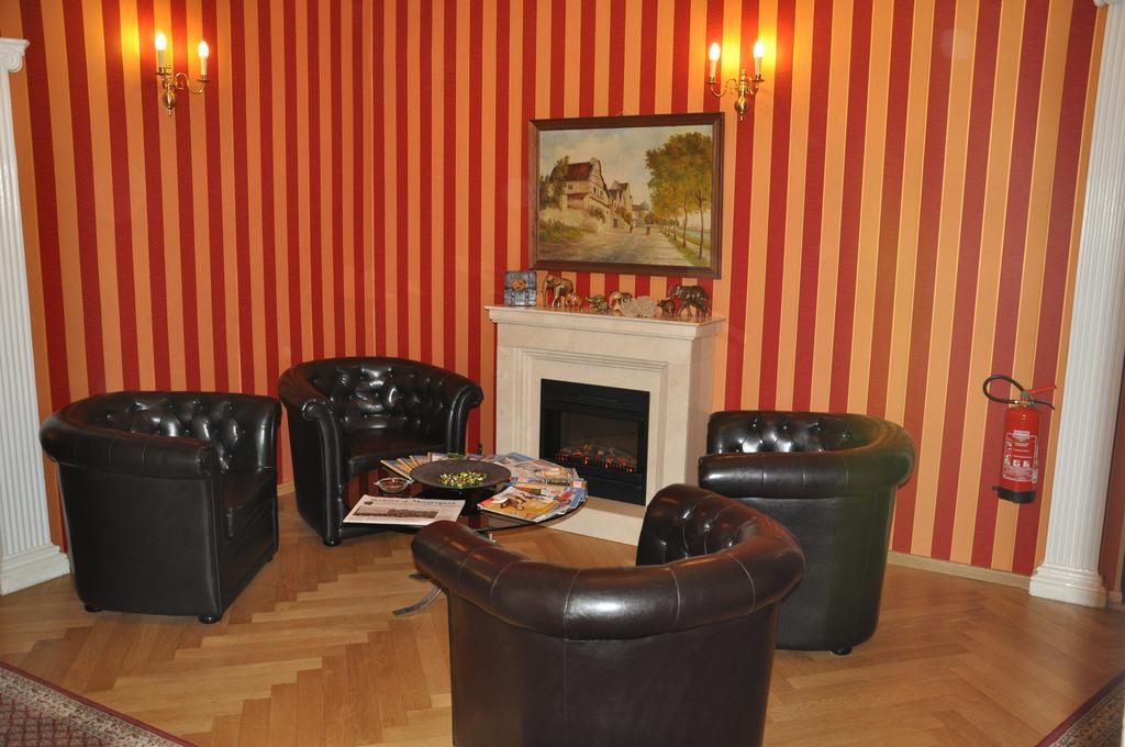 Savoy Near Kurfuerstendamm Berlino