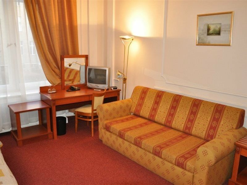 Savoy Near Kurfuerstendamm Berlino